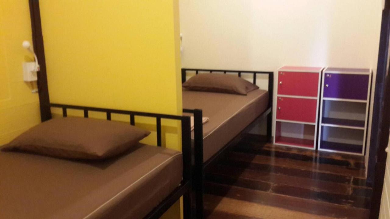 Viman Guesthouse Bangkok Eksteriør billede
